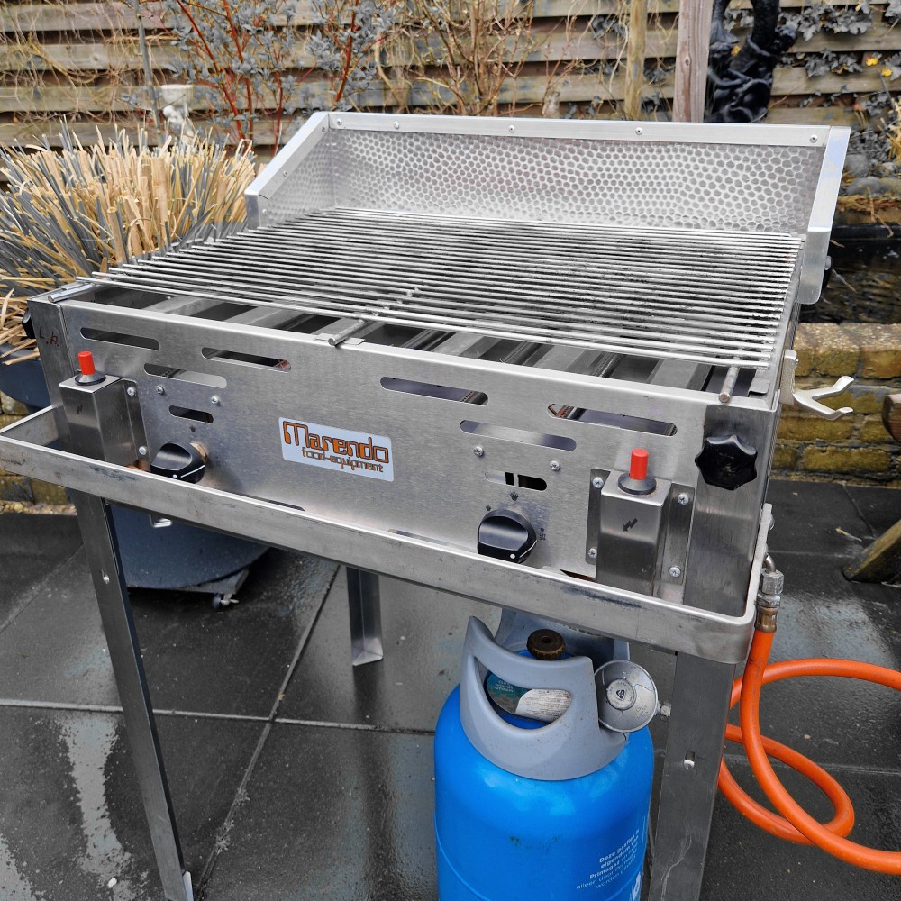 BBQ huren voor 20 - 35 pers BBQ huren voor 20 - 35 pers